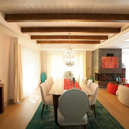 Vhillas Private Luxury Regnum Villa *