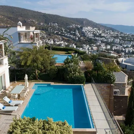 Vhillas Private Luxury Regnum Bodrum