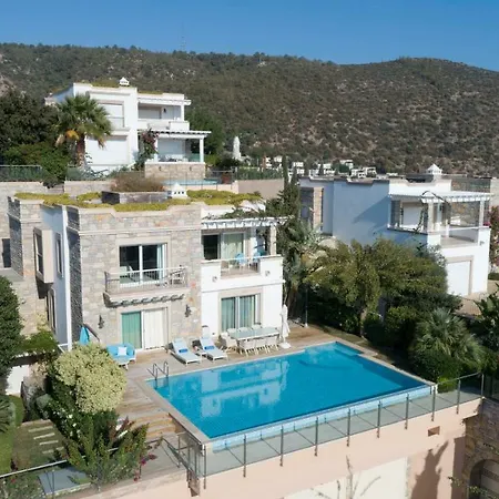 Vhillas Private Luxury Regnum Bodrum