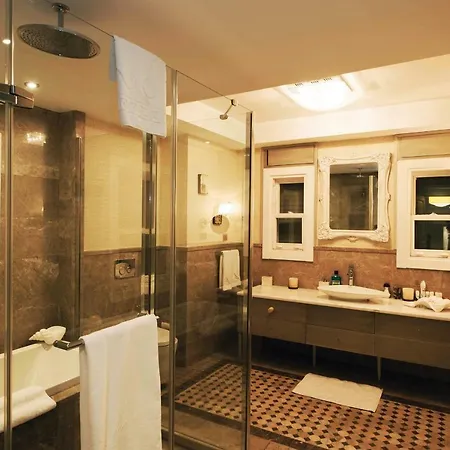 Vhillas Private Luxury Regnum
